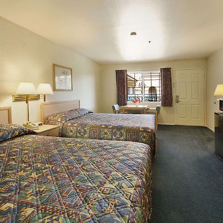 Days Inn By Wyndham Riverside Tyler Mall חדר תמונה