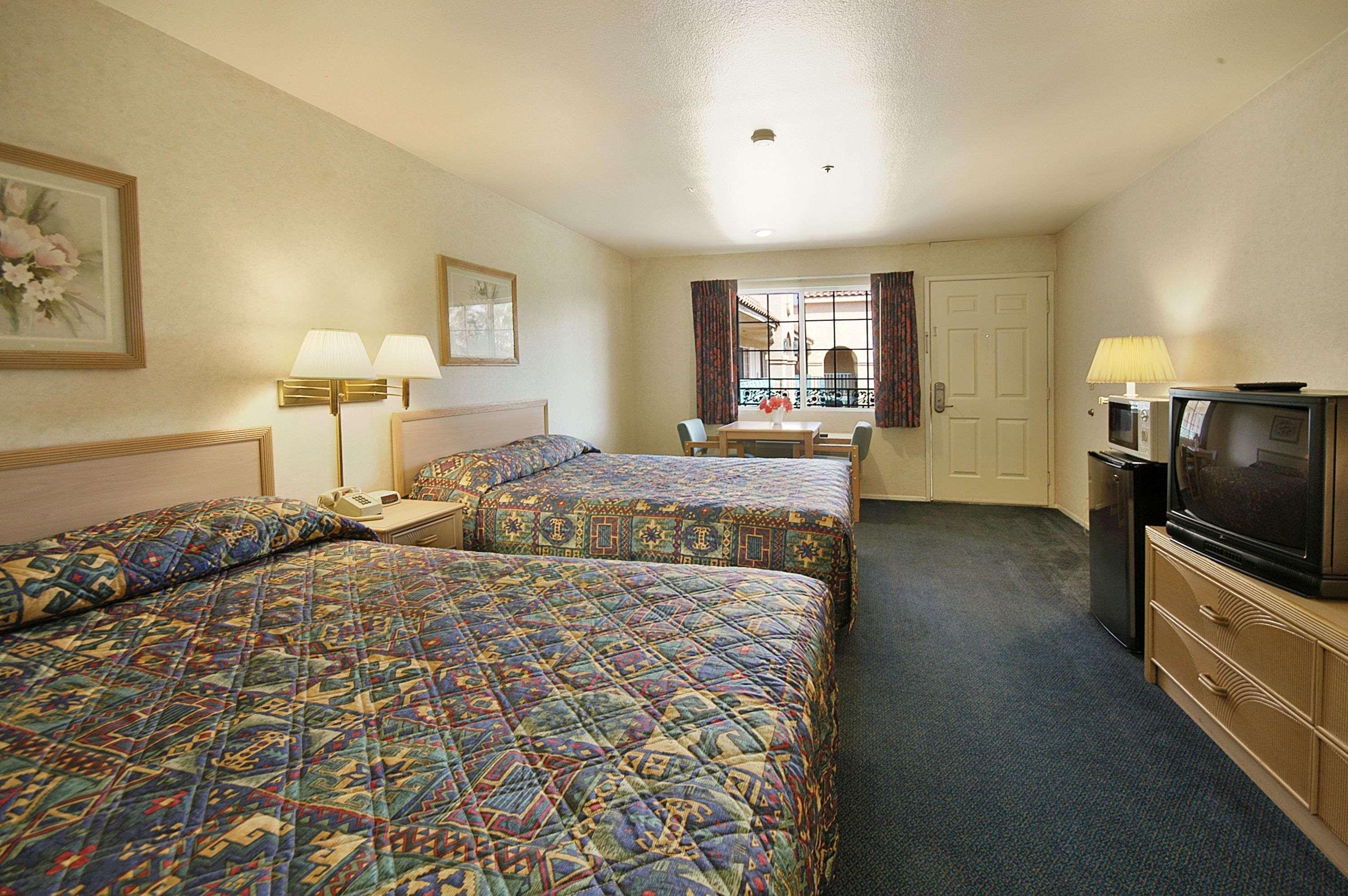 Days Inn By Wyndham Riverside Tyler Mall חדר תמונה